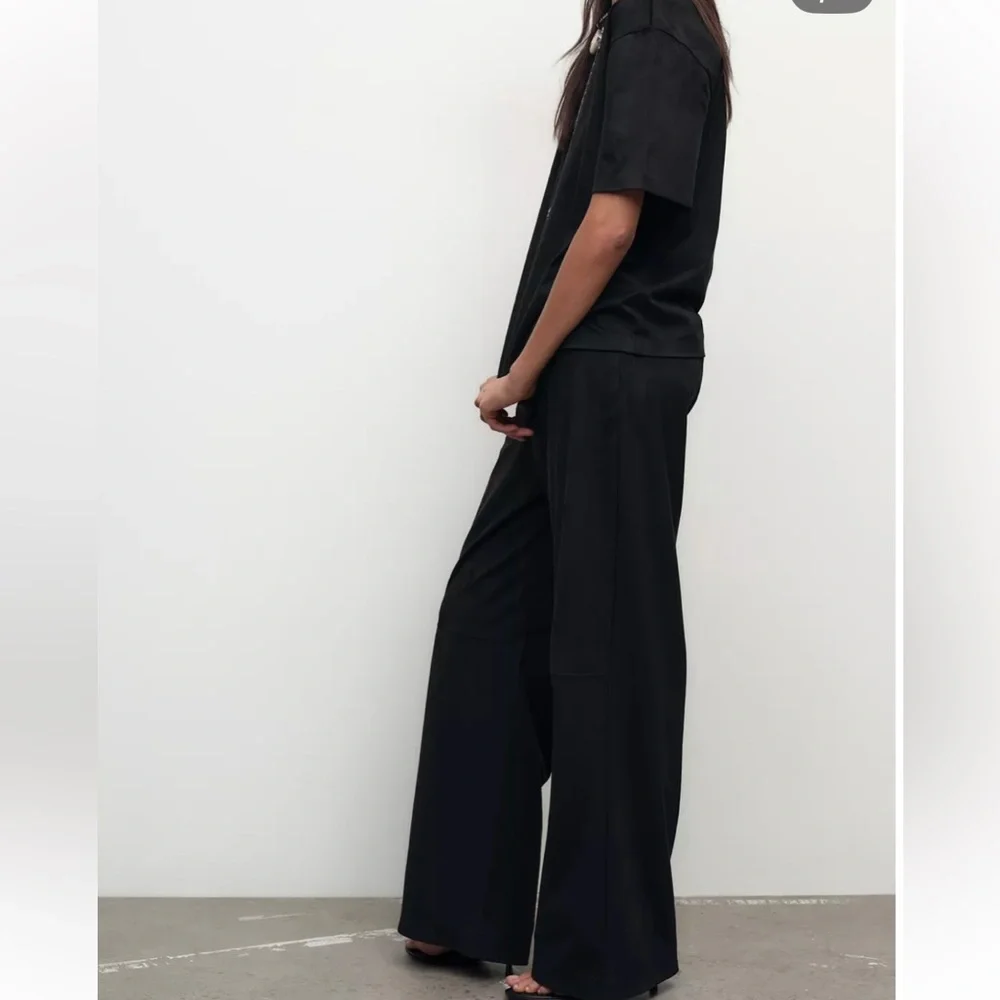 Zara NWT 2 piece matching SET black faux suede tee shirt & wide leg pants